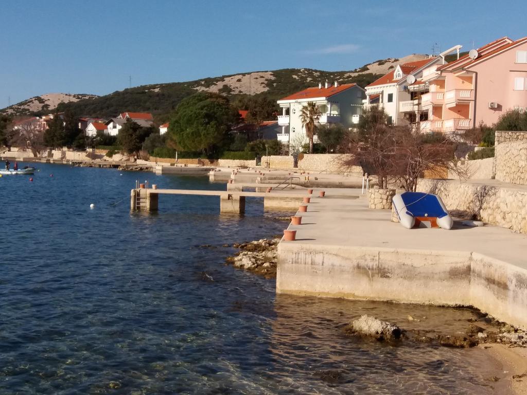 נובליה Apartments Next To Sea Maris מראה חיצוני תמונה